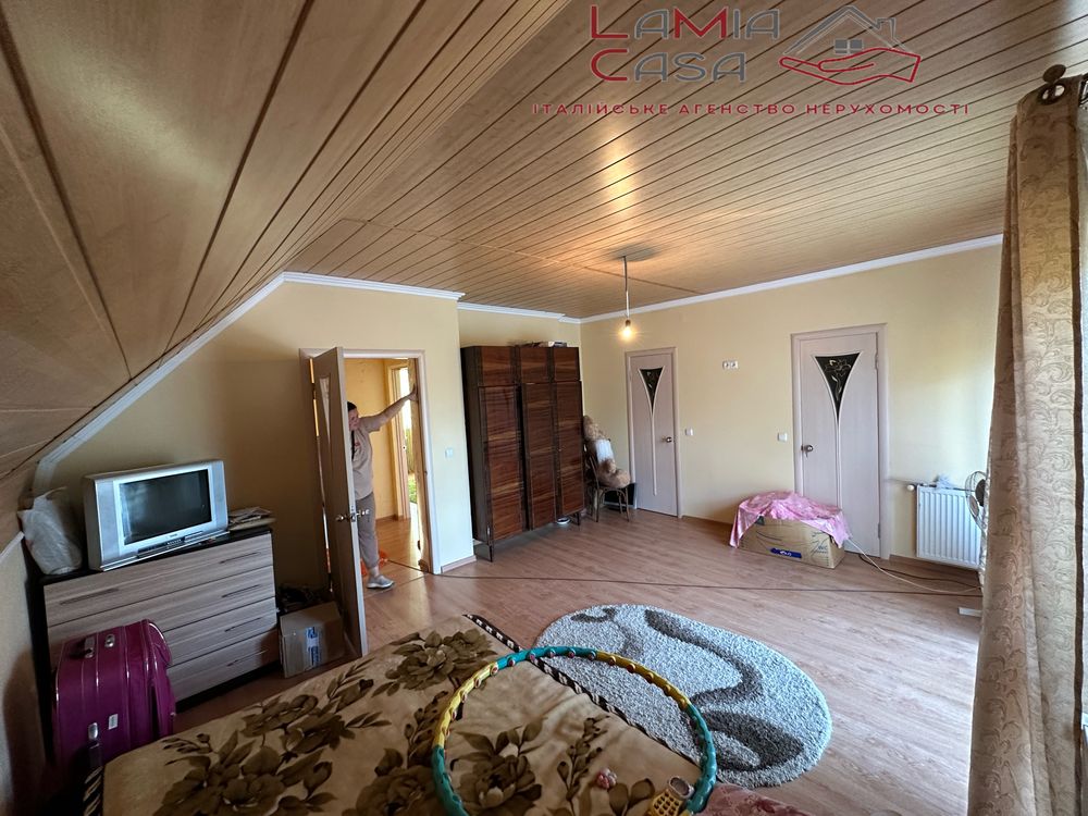 Продаж гарного 2 поверх. Будинку 10 хв від Депота