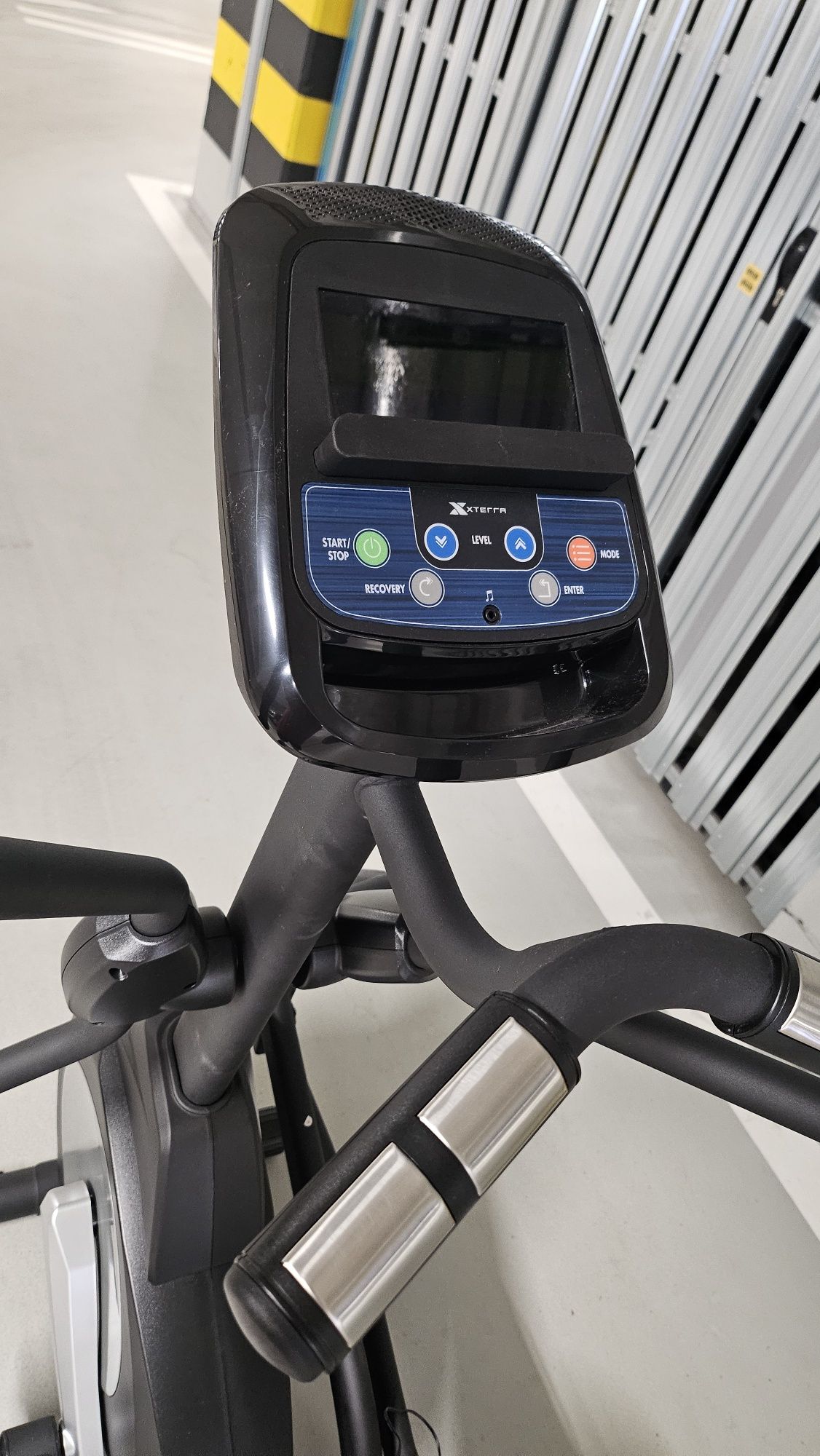 Orbitrek magnetyczny E-NW1000. Xterra FS 3.5