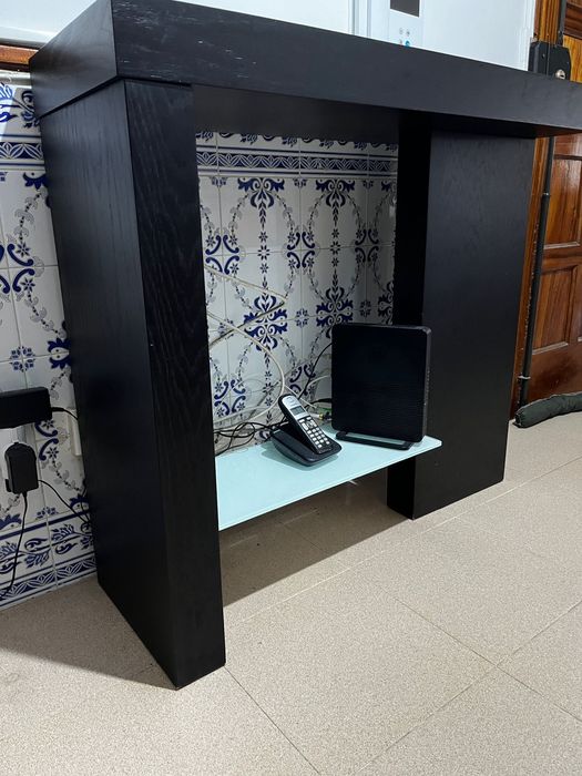 Móvel de entrada em bom estado