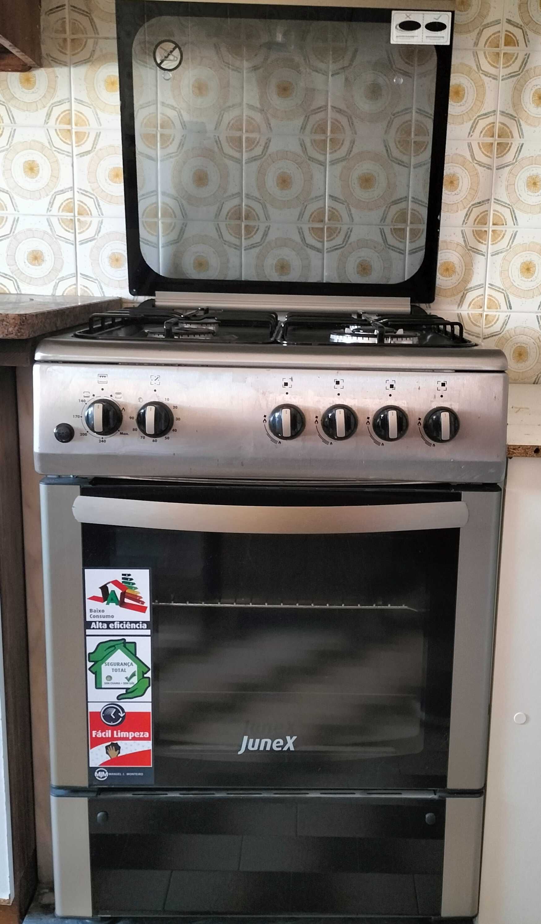 Vendo fogão novo