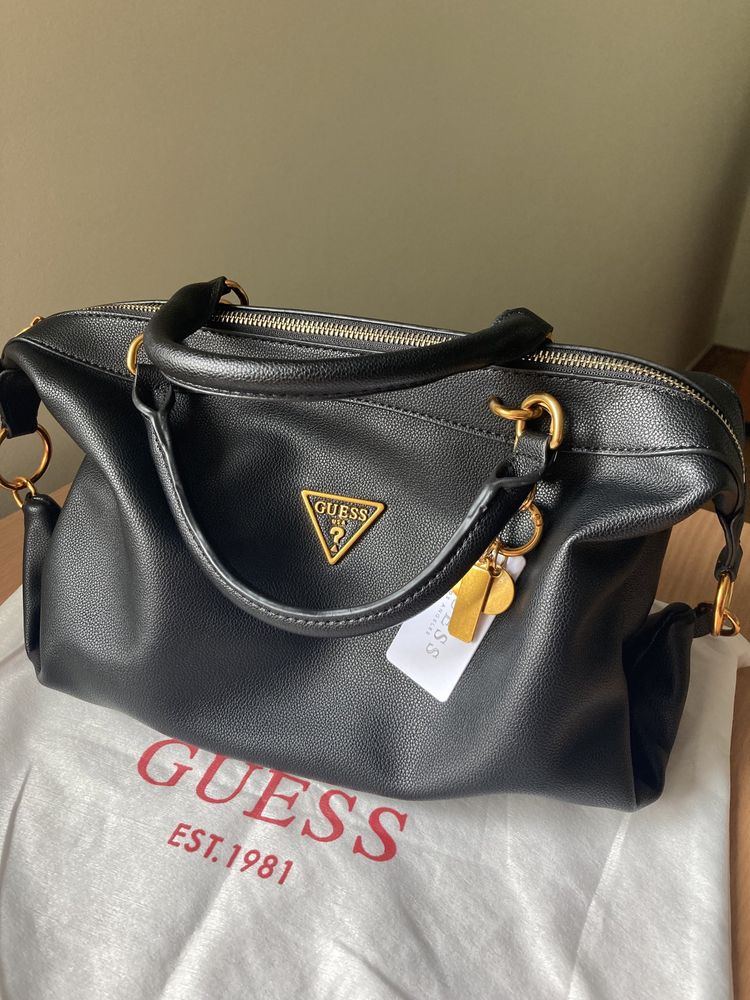 Жіноча сумка crossbody guess