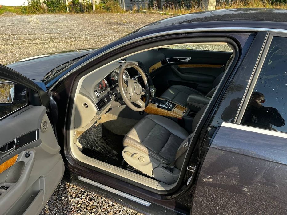 Продам Ауді A6 C6 3,0