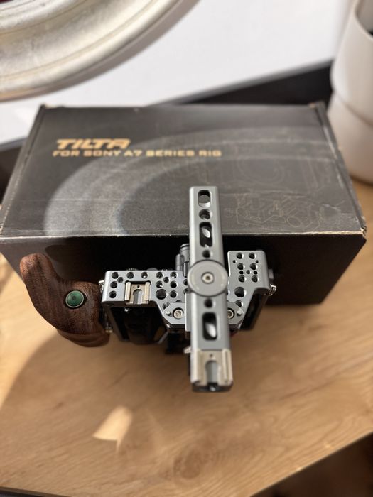 Klatka Tilta z rączką