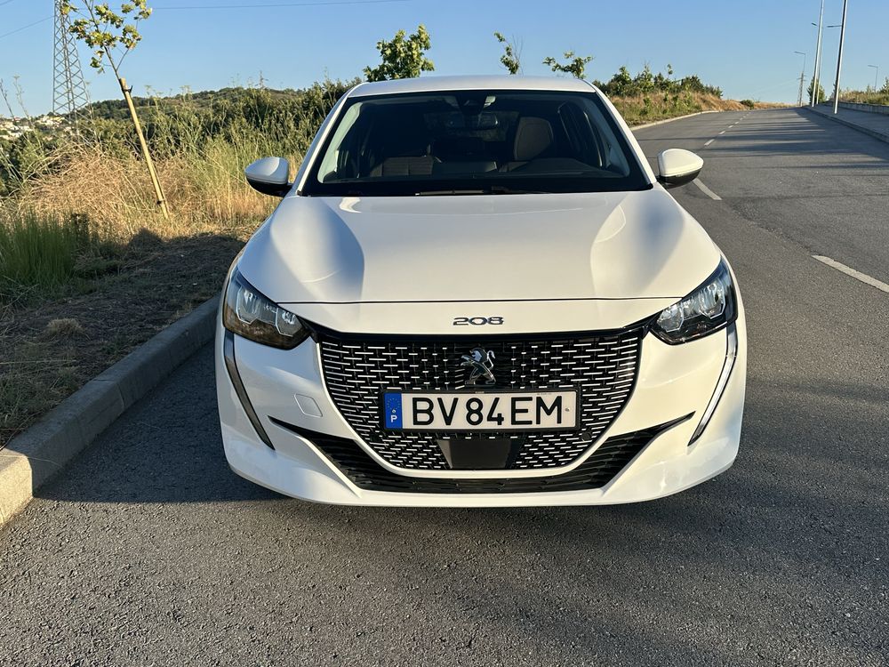 Peugeot e-208 50 Kwh com financiamento