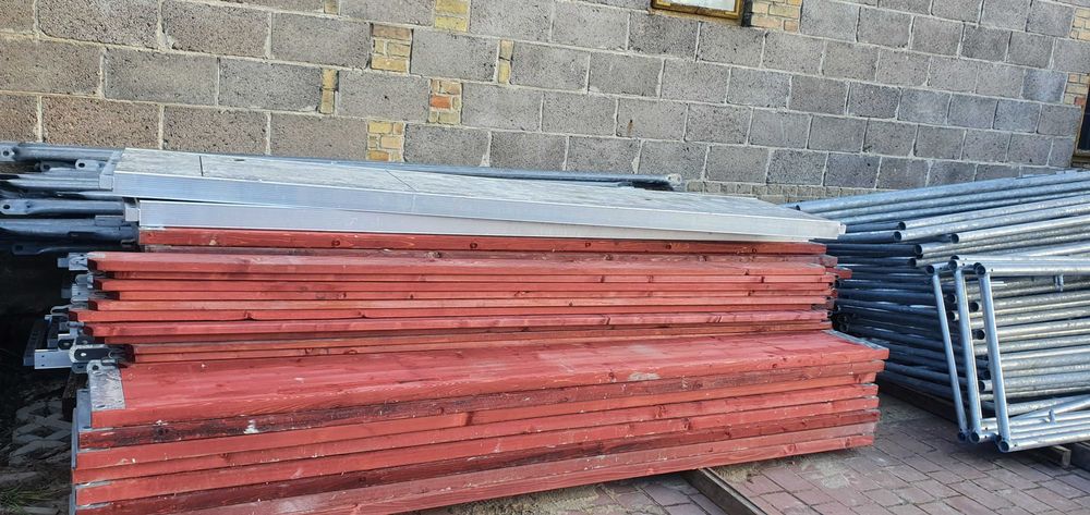 Rusztowanie używane poznańskie elewacyjne Plettac dostawa cała Polska