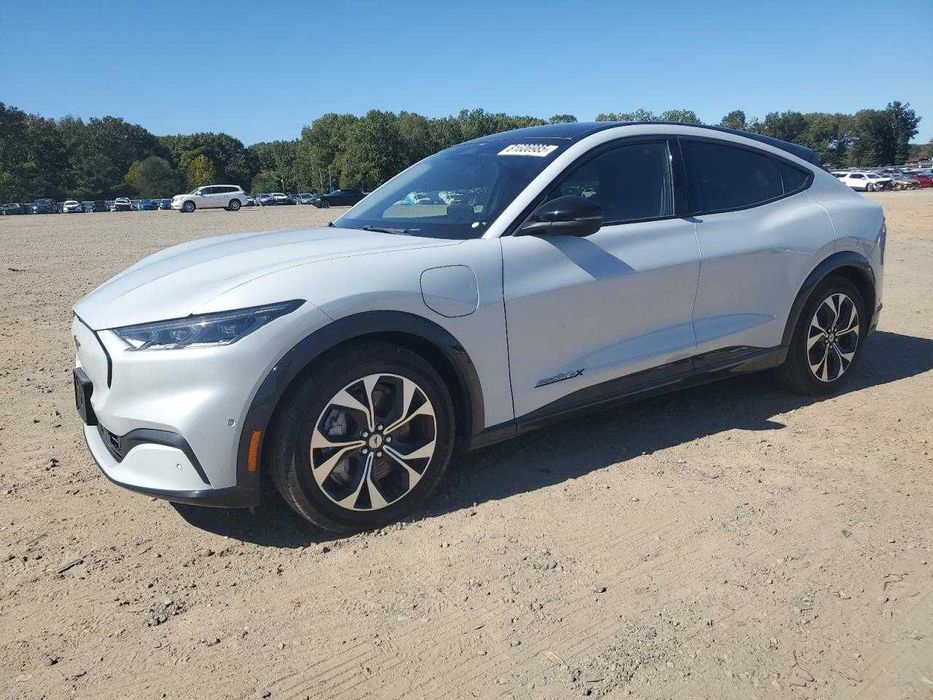 Ford Mustang Much E // Форд мустанг мач е