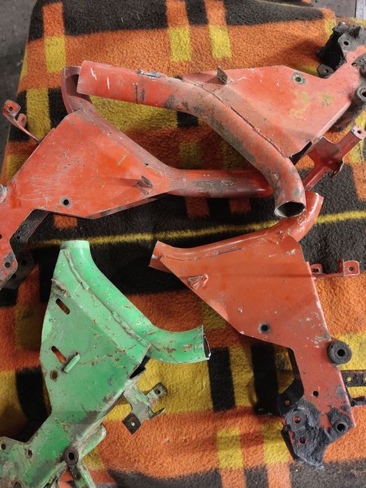 Rama Romet Komar kadet pegaz element ramy