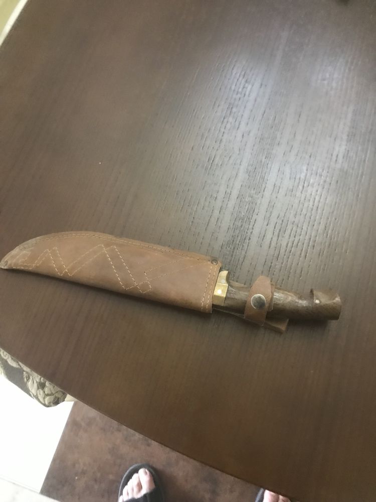 Продаєтся ніж подарунковий