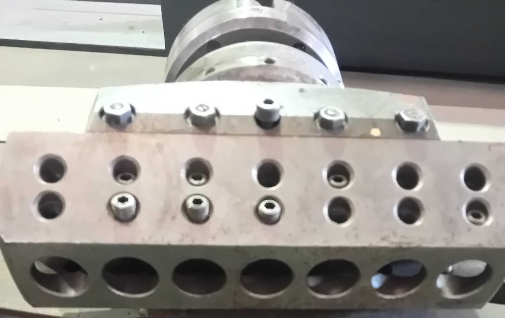 Cabeça de mandrilar automática 300mm