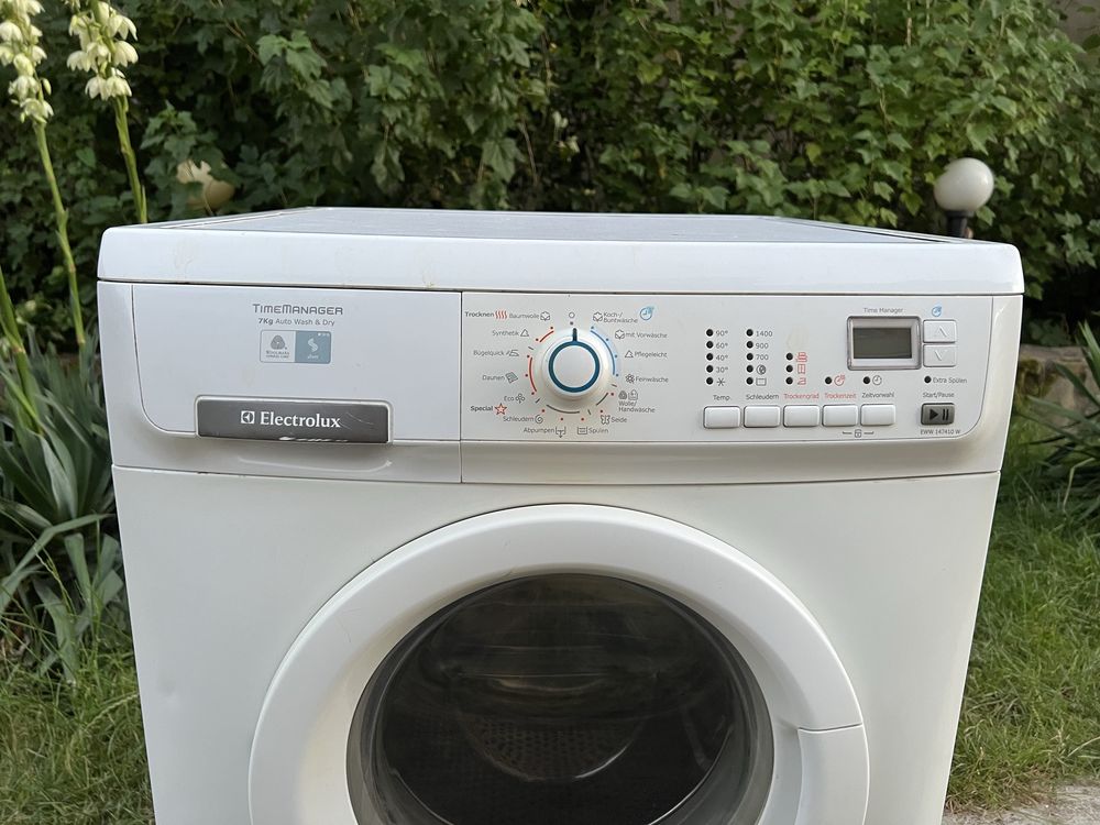Пральна машина Electrolux 7kg з сушкою