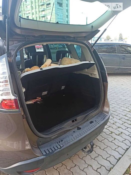 Продам Renault Scenic 2012 (BOSE комплектація)