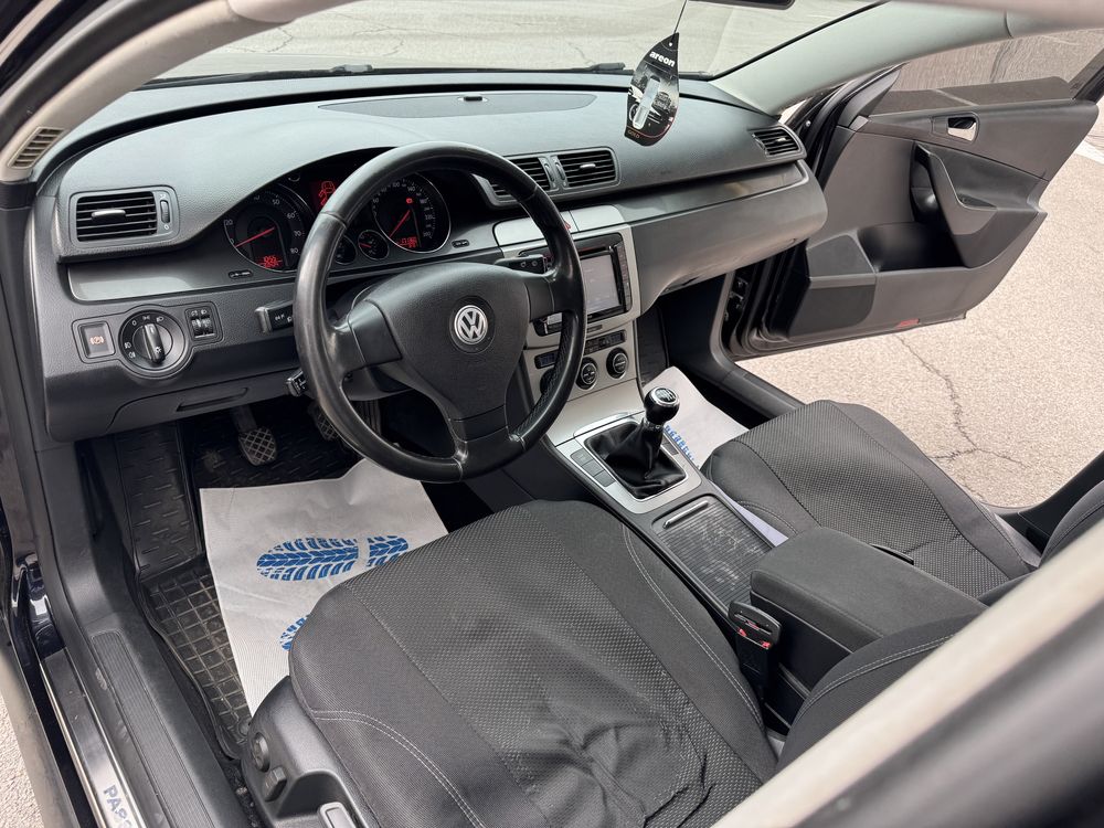 Volkswagen Passat B6 Официал в идеальном состоянии