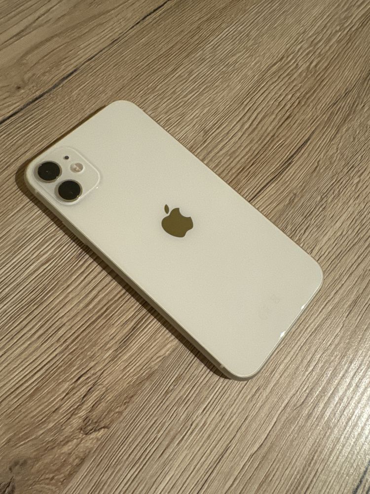 IPhone 11- 128GB COMO NOVO