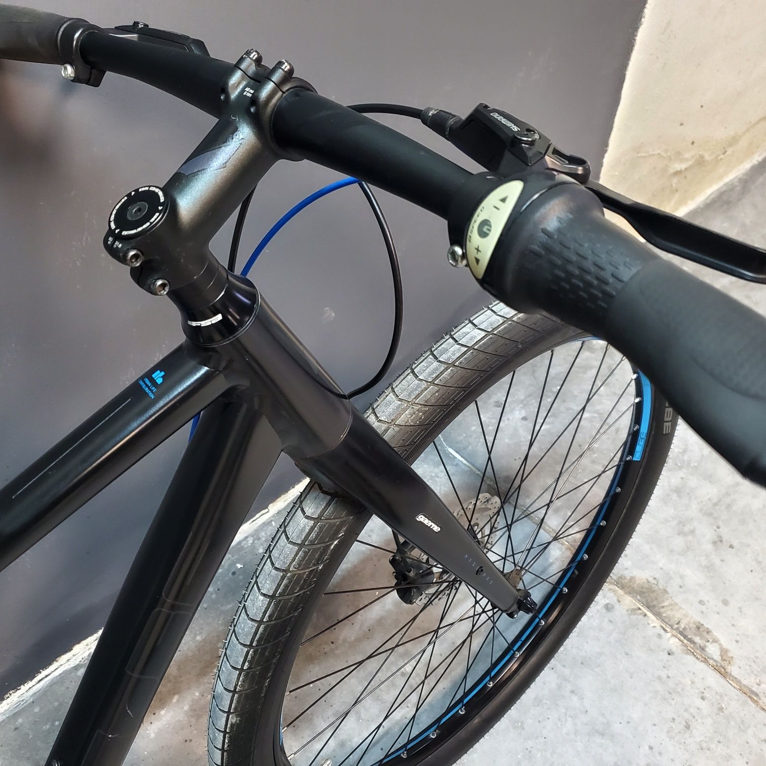 Велосипед Гравел Cube нс планітарці Nexus 8 передач,29 колеса,гідравлі