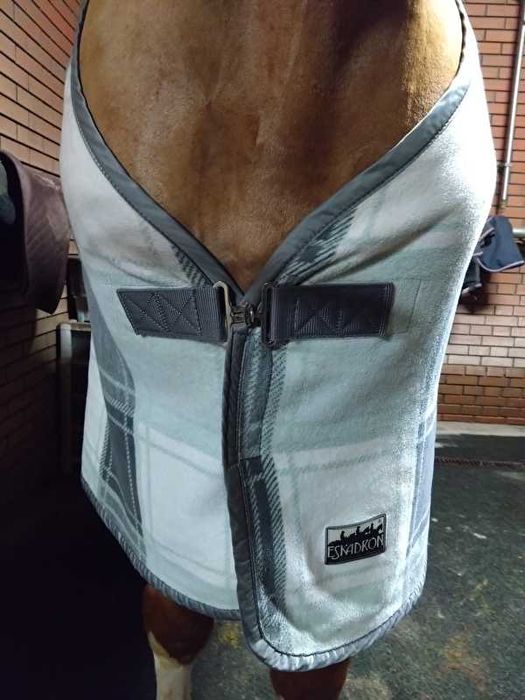 Derka polarowa Eskadron