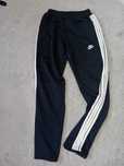 #Nike spodnie dresowe czarne