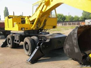 Екскаватор ЕО-9210 лицензия LIEBHERR двигатель ДОЙЦ DEUTZ Германия