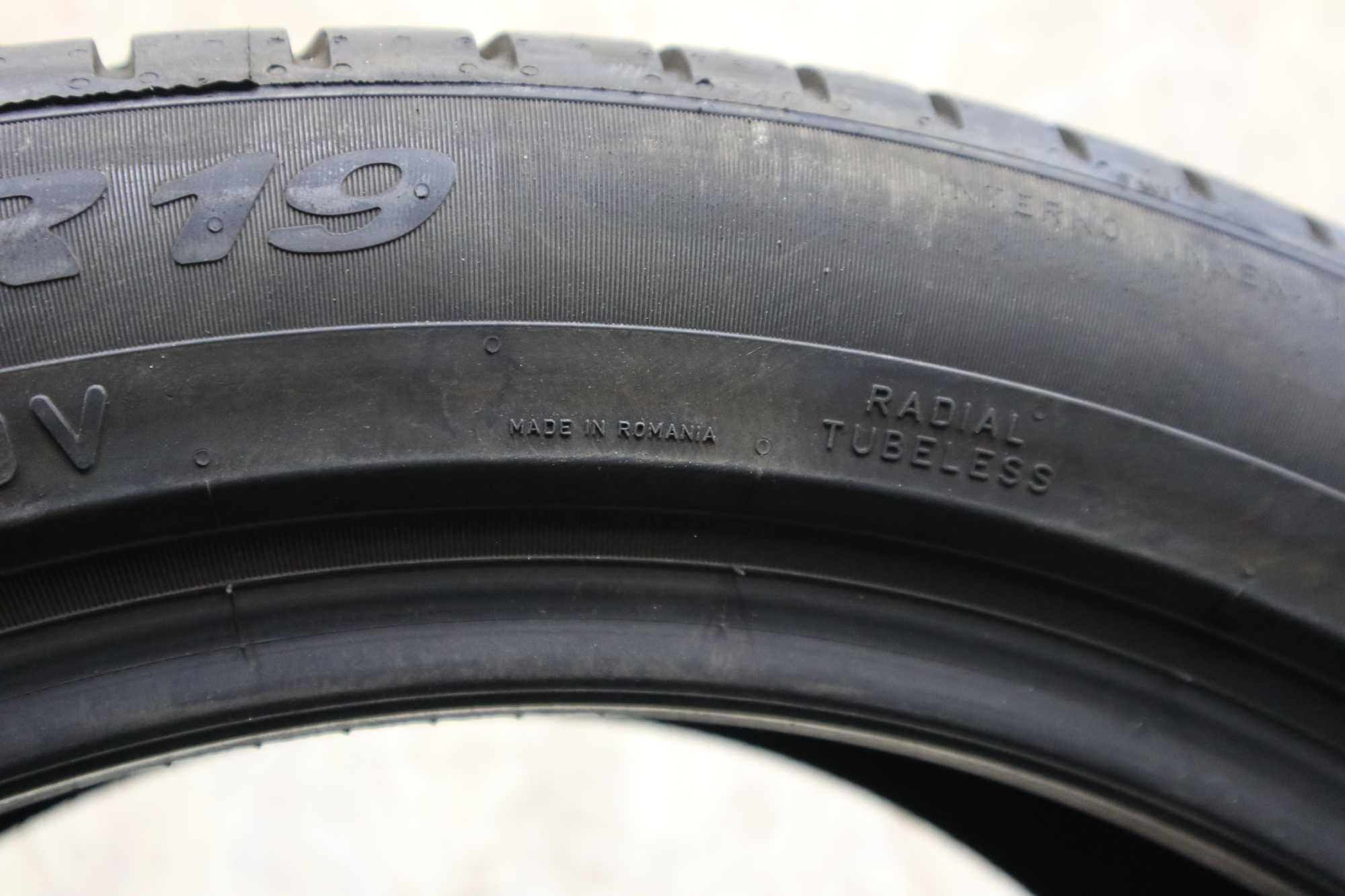 Пара літніх шин Pirelli	Scopion	255/45 R19 2022