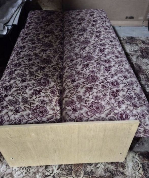 Za darmo kanapa-tapczan