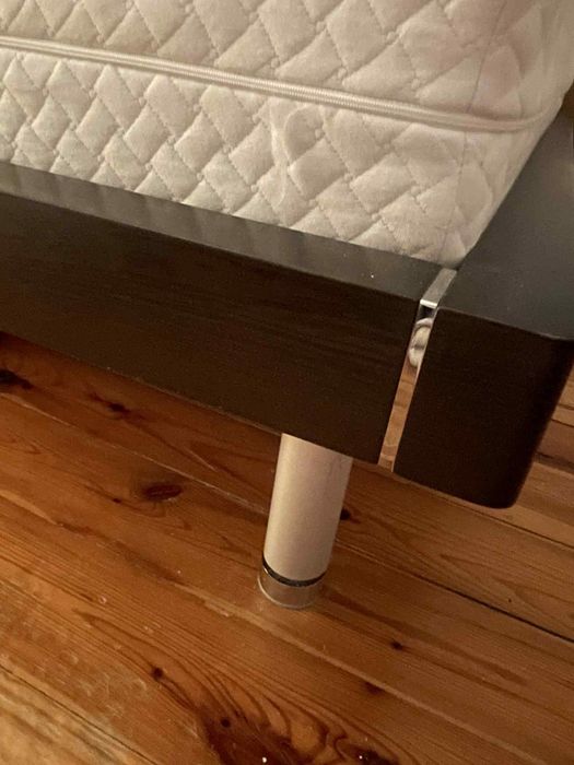 Lóżko materac 180x200 tempur i drewno