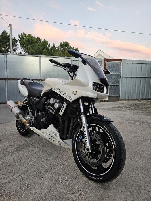 Yamaha Fazer 600