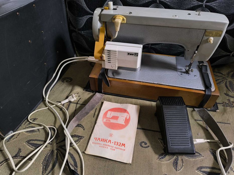 Швейна машинка ЧАЙКА 132 М