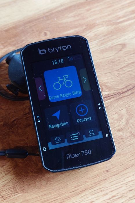 GPS Bryton Rider 750