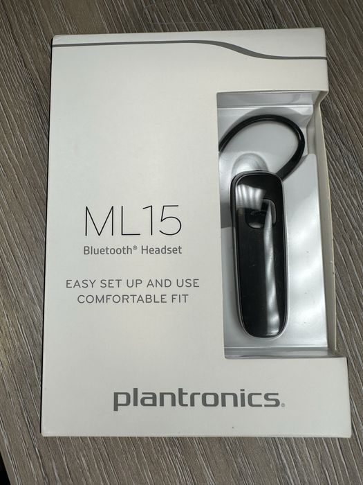 Нова Bluetooth-гарнітура Plantronics ML15.