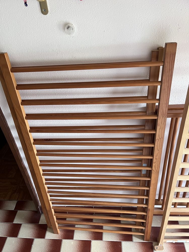 Cama de bebe/criança