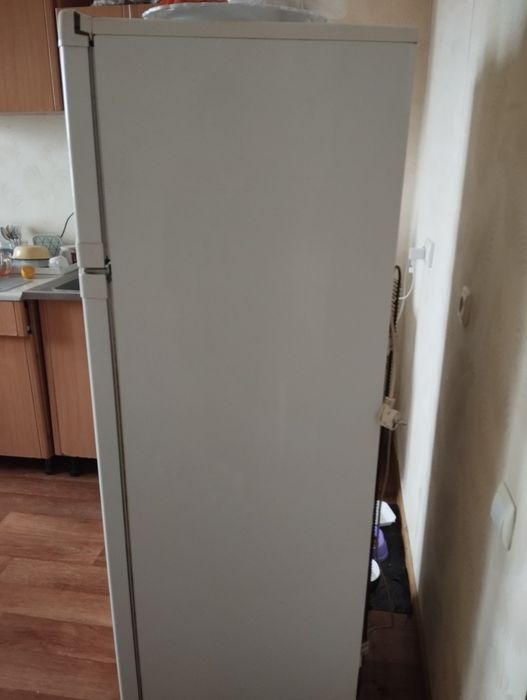 Холодильник Beko(не включається після перепаду напруги)