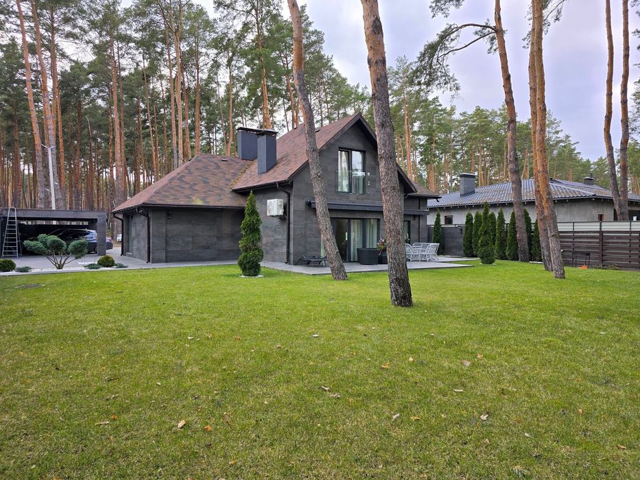 Унікальний приватний будинок з ремонтом в Лісовій Бучі. Без комісії!