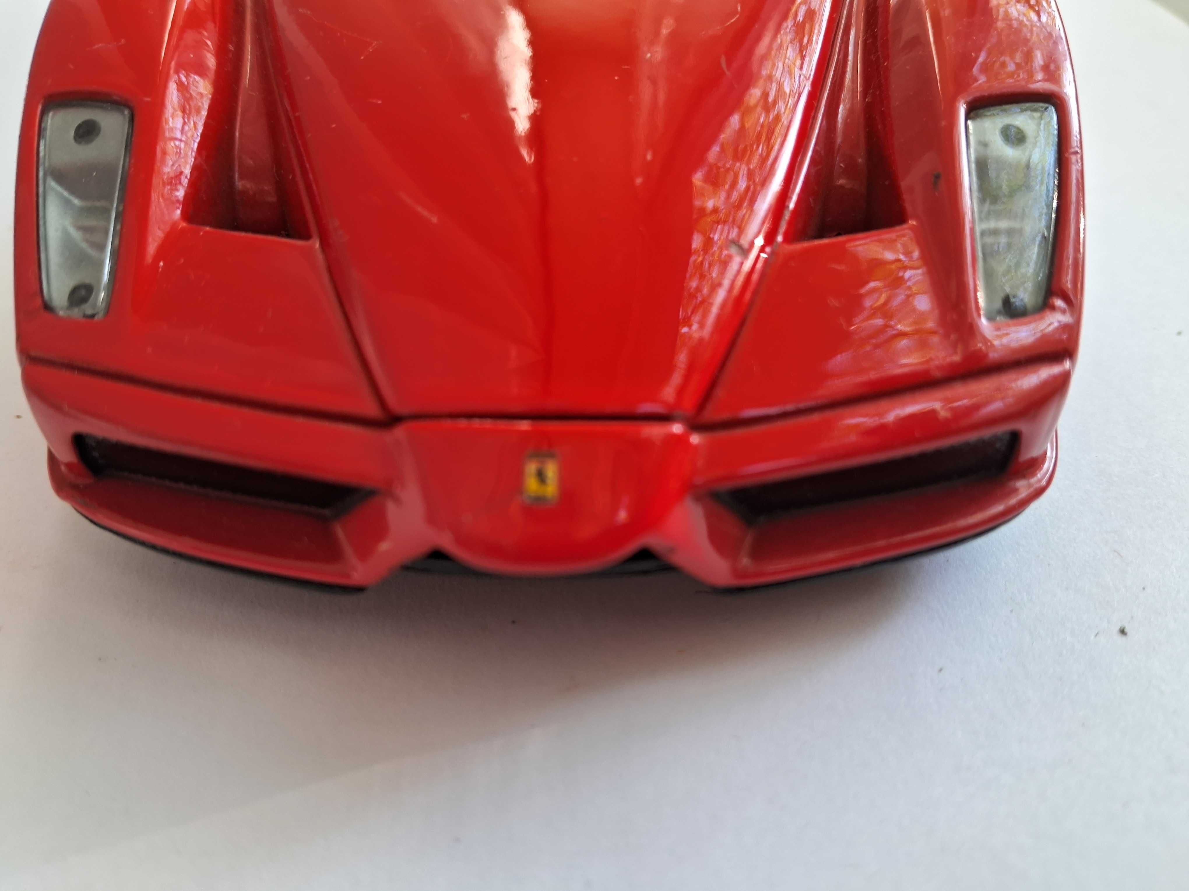 Модель  1:24 / maisto Ferrari Enzo / Ферарі Енцо