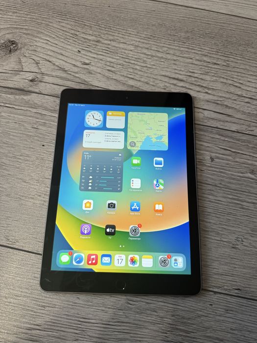 IPad 5th 9.7 2017 Gold 128Gb  WiFi