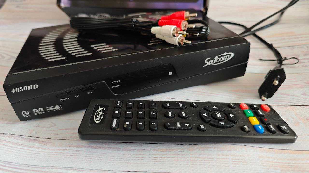 Спутниковый тюнер Sat-Integral S-1228 HD HEAVY METAL