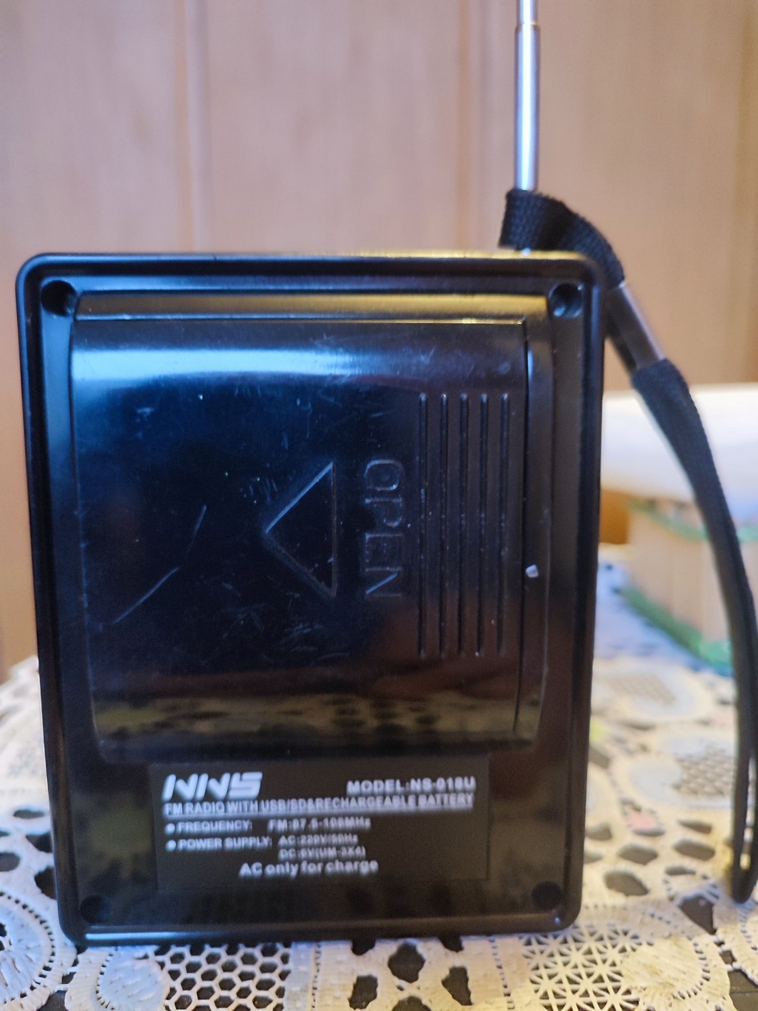 Радио FM USB sCard + от сети , акумулятор , батарейки.