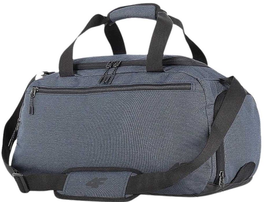 Torba sportowa treningowa z kieszenią na obuwie 4F