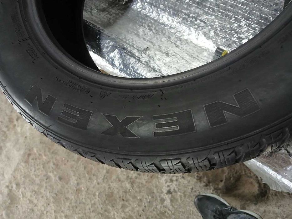 *Шини Nexen 205/60R16. 2шт. Зима 2022р. (0214)