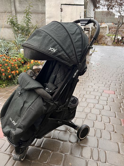 Коляска прогулянкова