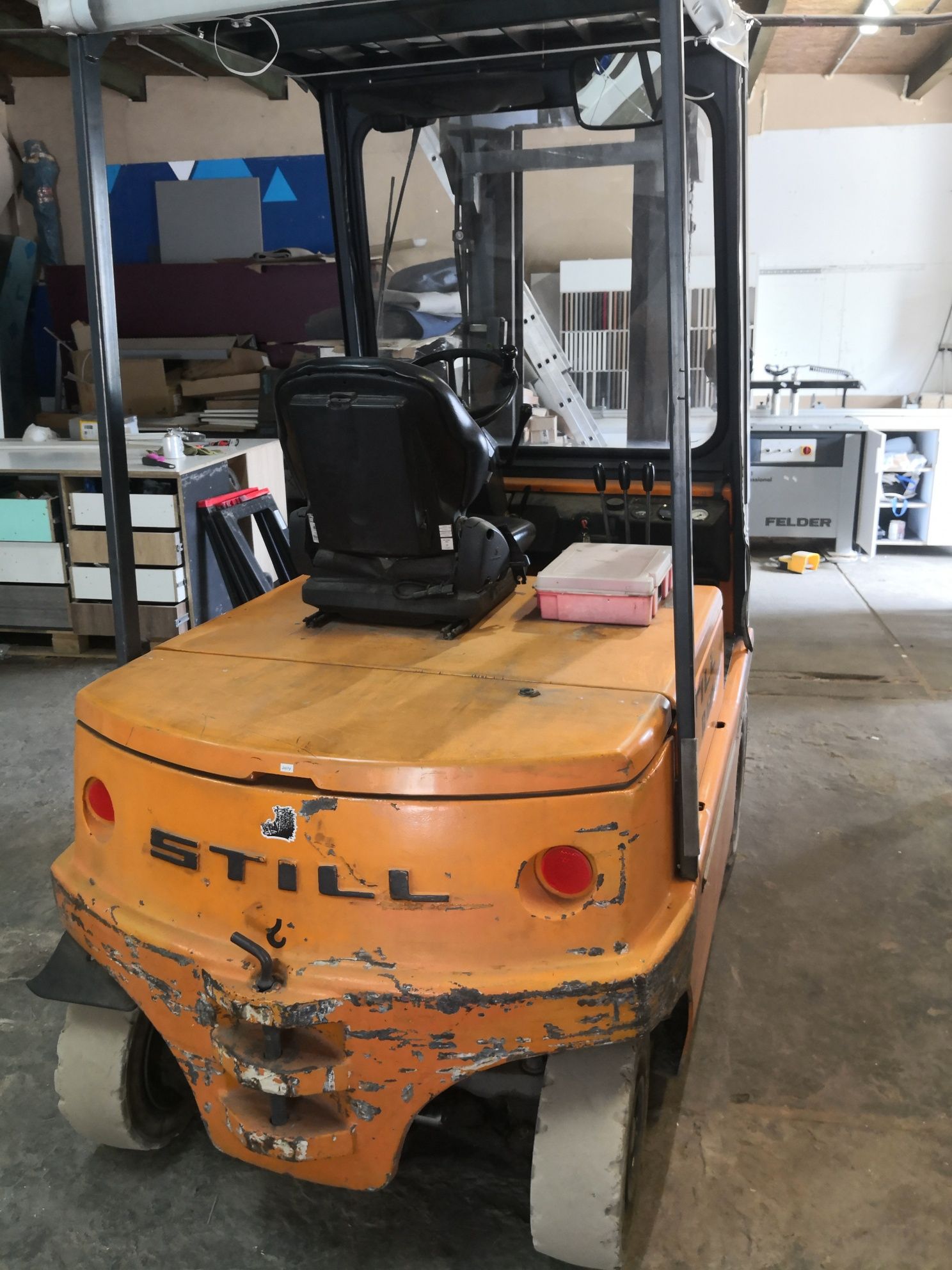 Wózek widłowy elektryczny STILL R 60   2 Tony