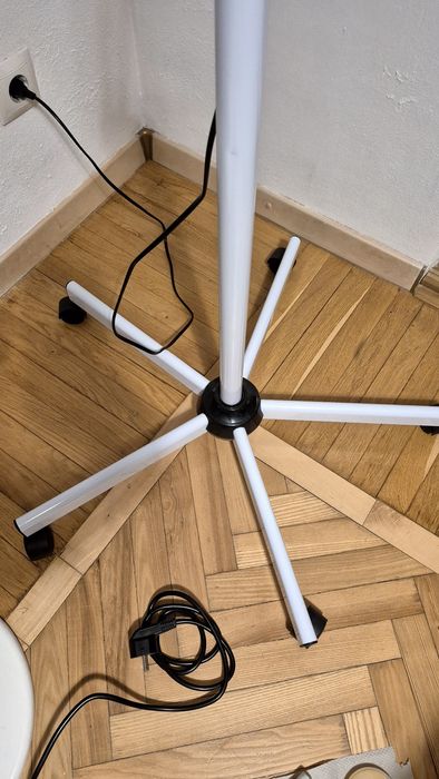 Лампа с лупой диодная для косметологов, маникюра, пирсинга