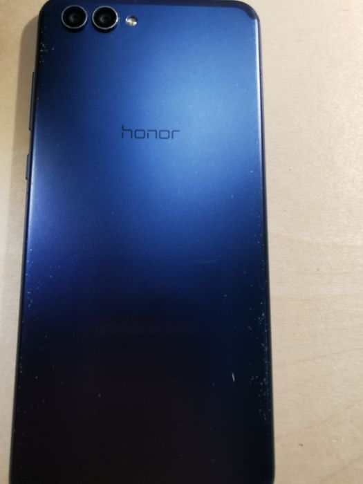Honor View 10 6/128 Gb Ładny