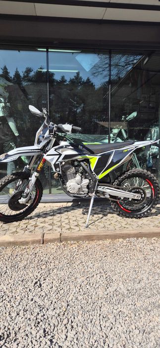 ThumpStar TSF 250s 4T Nowość Enduro / Cross model My25
