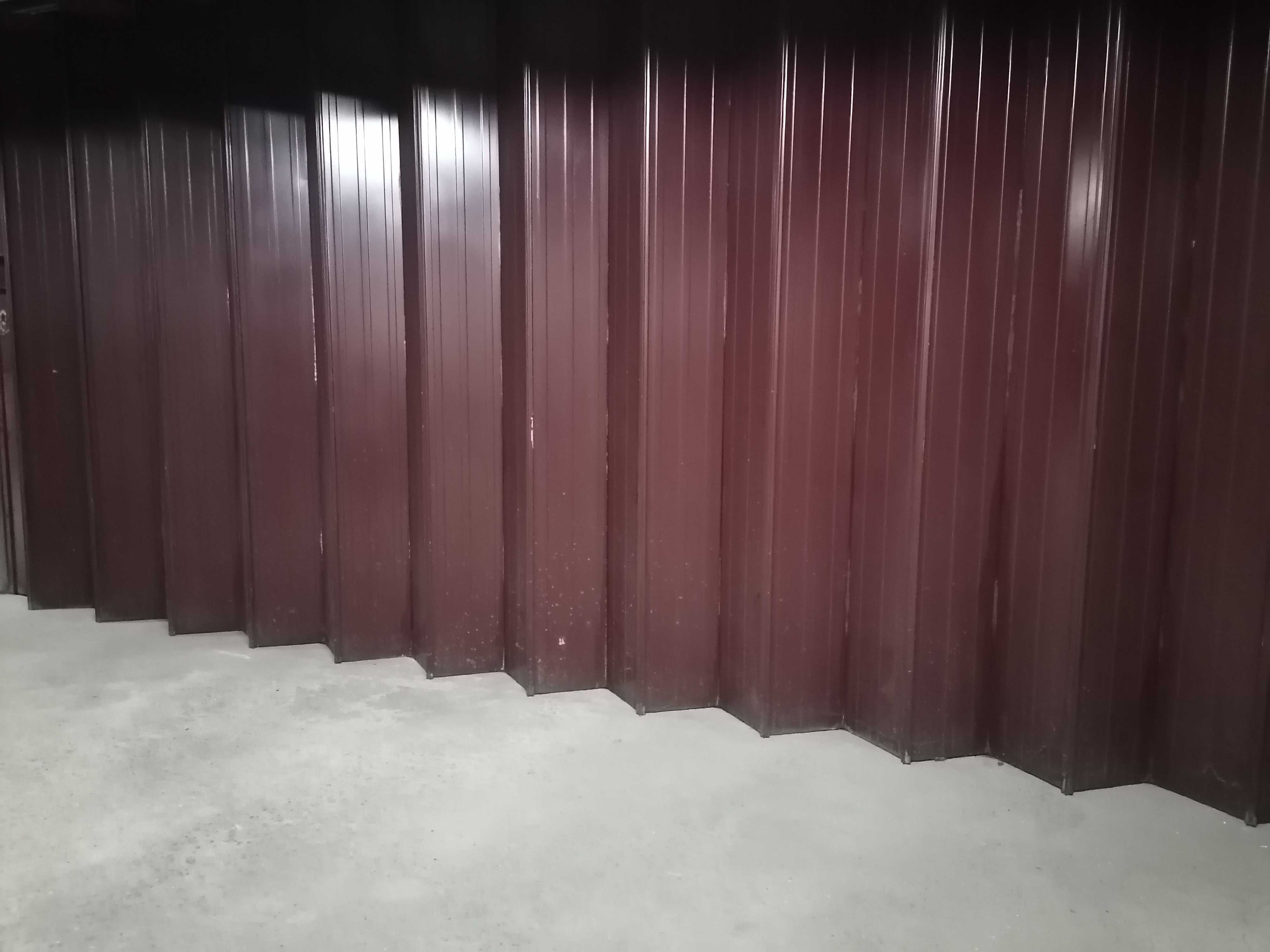 Garagem dupla fechada  box armazém devesas coimbrões Gaia