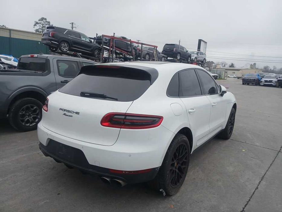 Розборка Porsche Macan 3.0 LC9A Порш Макан
