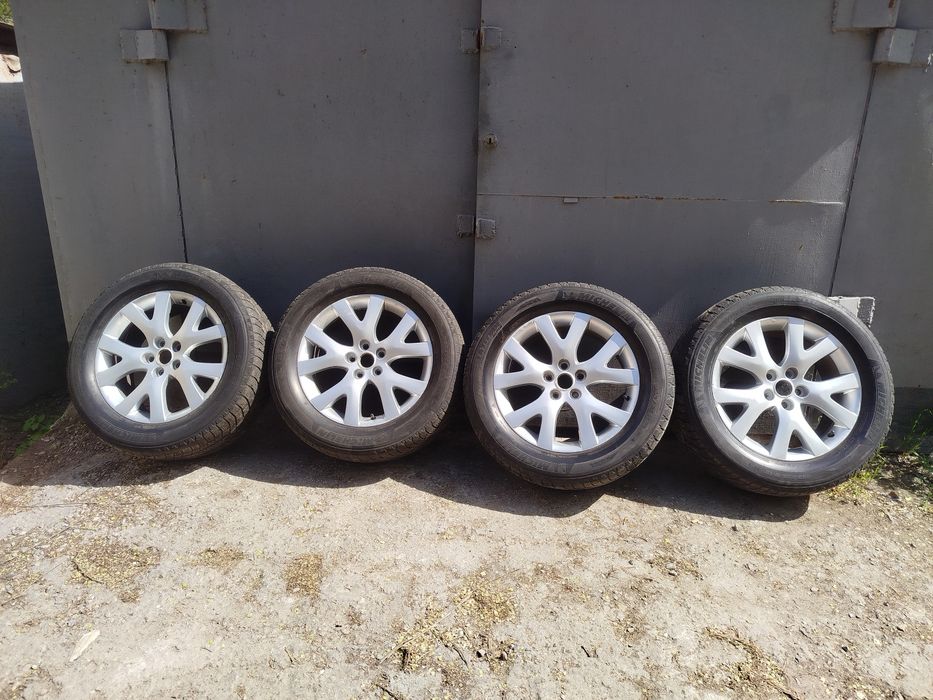 Оригинальные диски Mazda, 5*114,3 r18" в комплекте с резиной