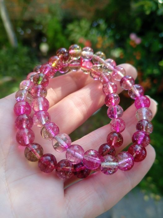 Турмалін. Браслет з натурального каміння