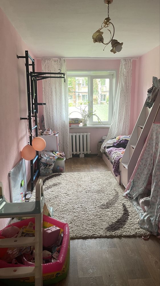 Продам 3-х комнатную квартиру