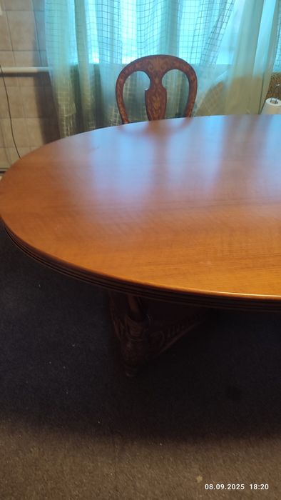 Продам великий стіл