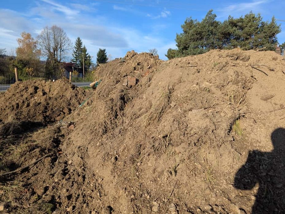 Oddam ziemię i gruz po cenie załadunku