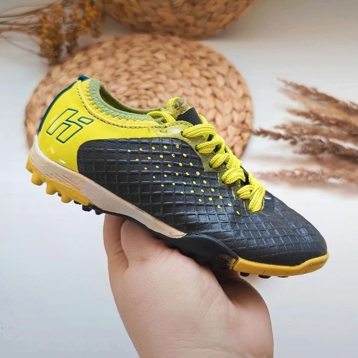 Korki buty sportowe do piłki nożnej huari kory sportowe 28 szare żółte